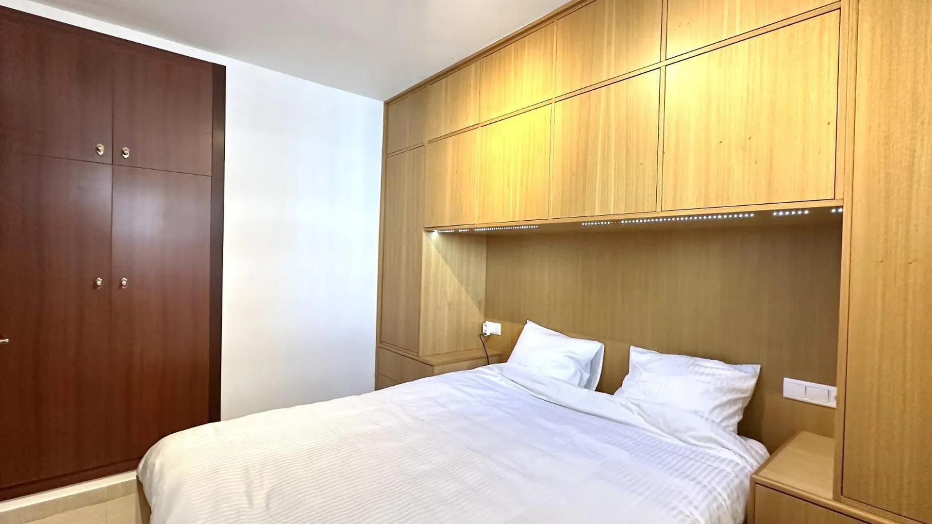 Azul Nevada Beachfront Torre Del Mar Apartamento